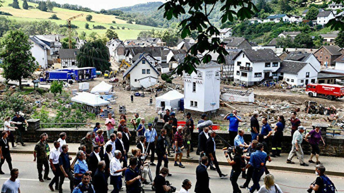 Almanya'da selzedelerin hükümete tepkisi devam ediyor