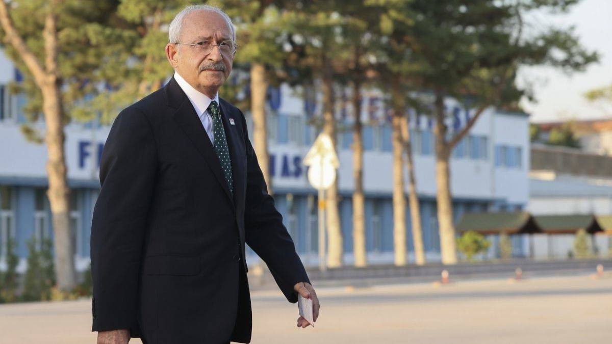 Kemal Kılıçdaroğlu'ndan THK'ye ziyaret: Bu kurumu ayağa kaldırmalıyız