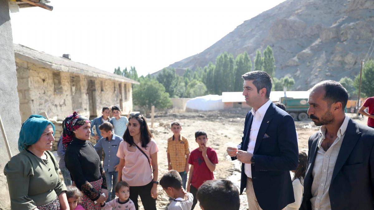 İBB’den Van’daki sel bölgesine yardım