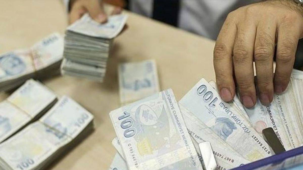 Ağustos ayı burs ve kredi ödemeleri başladı