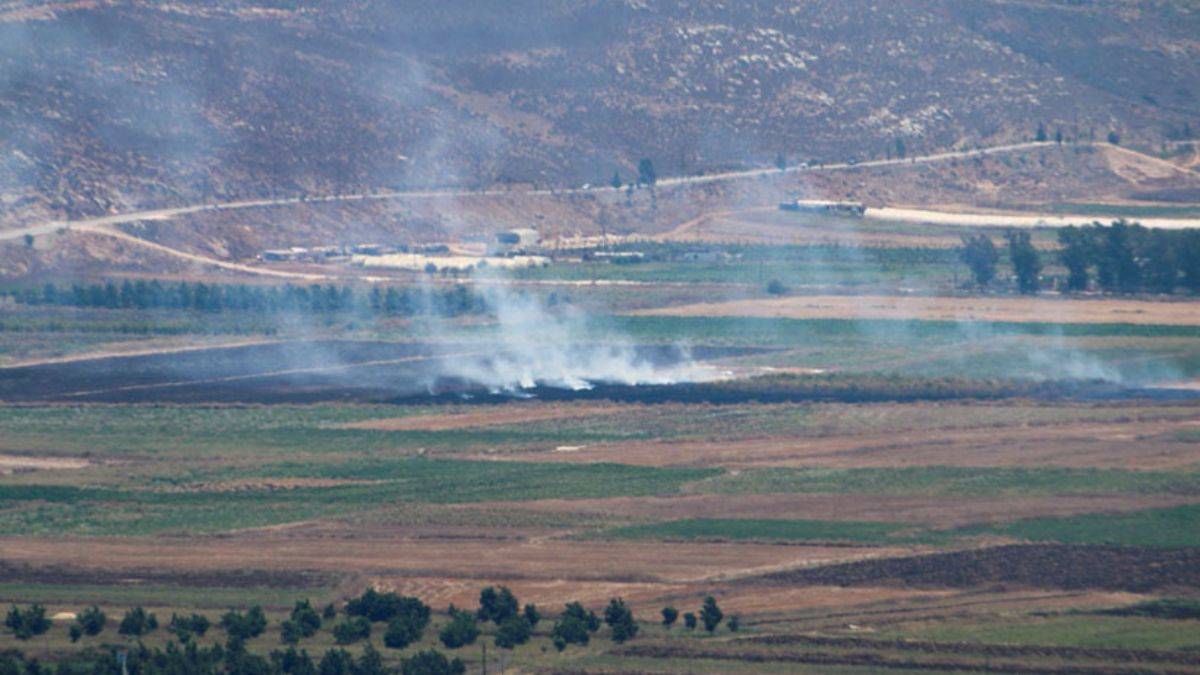 İsrail televizyonu: Lübnan'dan İsrail tarafına az 10 roket atıldı