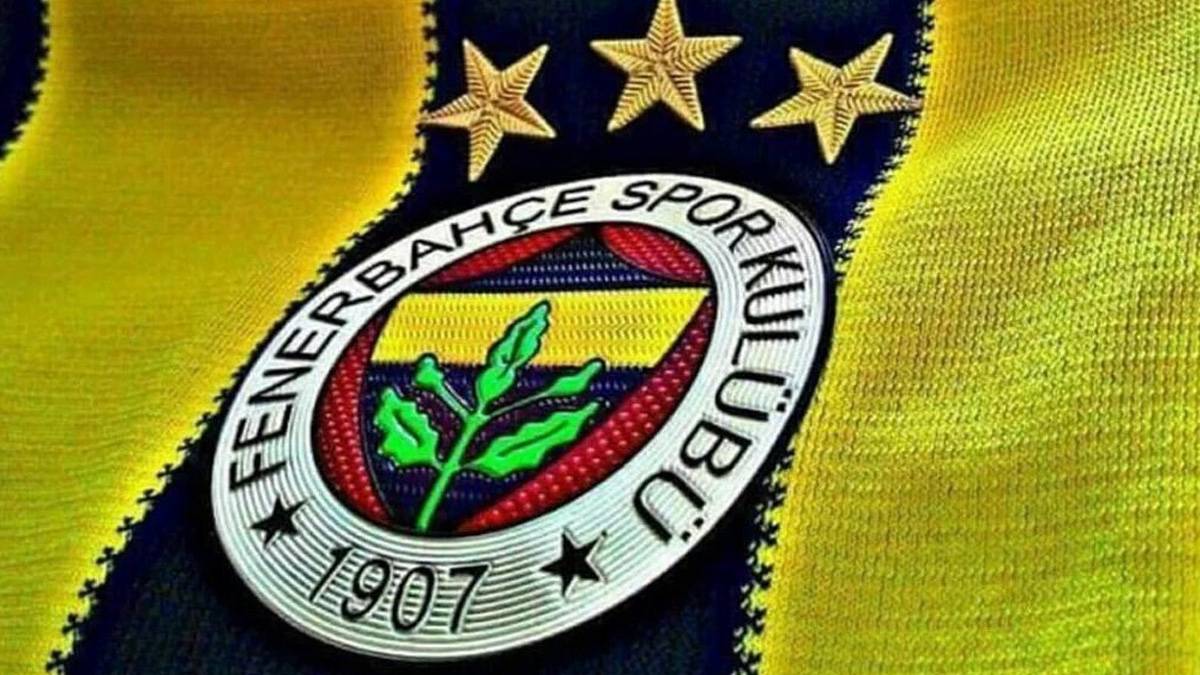 Fenerbahçe’den yeni transfer! Burak Kapacak ile anlaşma sağlandı