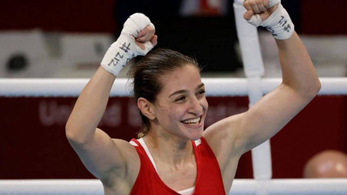 Buse Naz Çakıroğlu kimdir? Buse Naz Çakıroğlu hayatı ve biyografisi