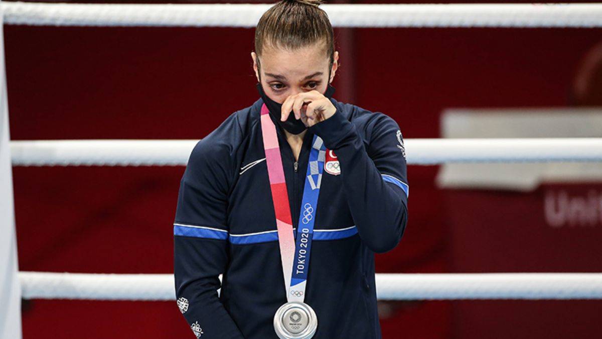 Olimpiyat ikincisi Buse Naz'ın buruk sevinci