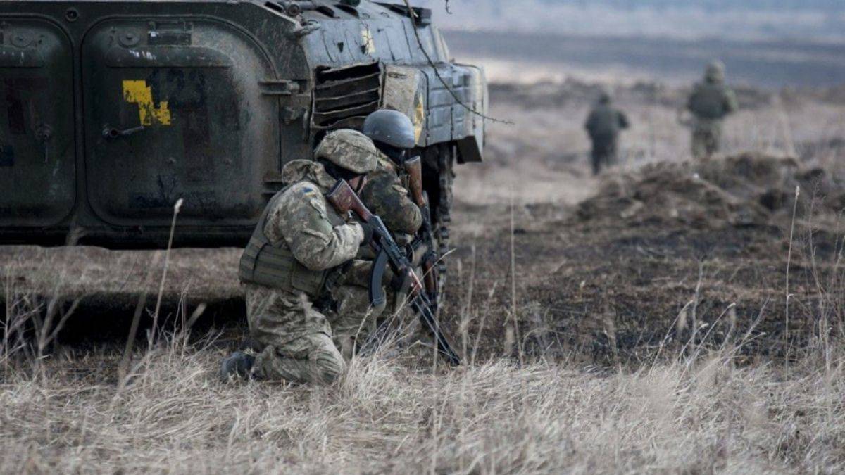 Donbas'ta 1 Ukrayna askeri öldürüldü