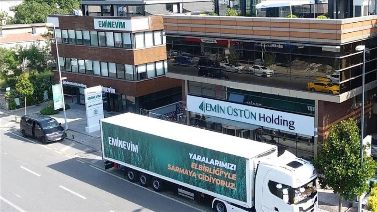 Eminevim'den yangın bölgesine yardım tırı