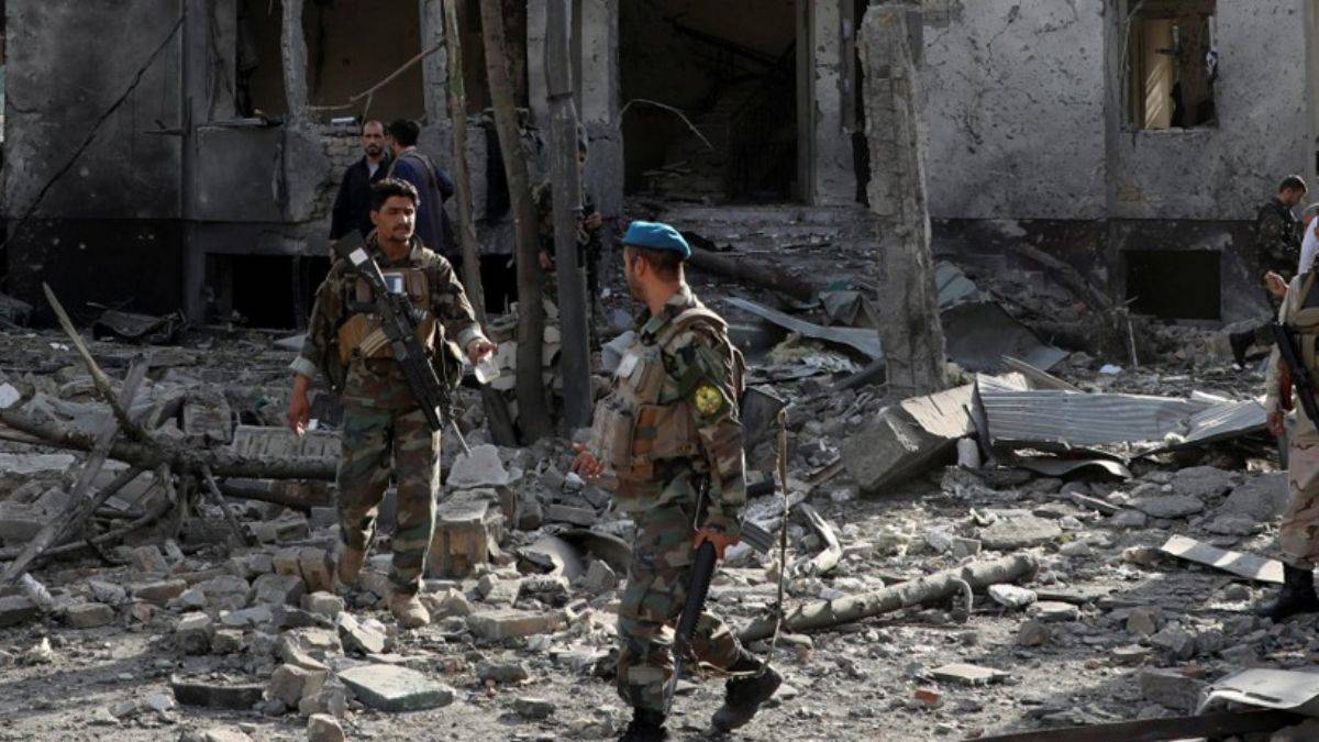 Afganistan'da bombalı saldırı: Ölü ve yaralılar var