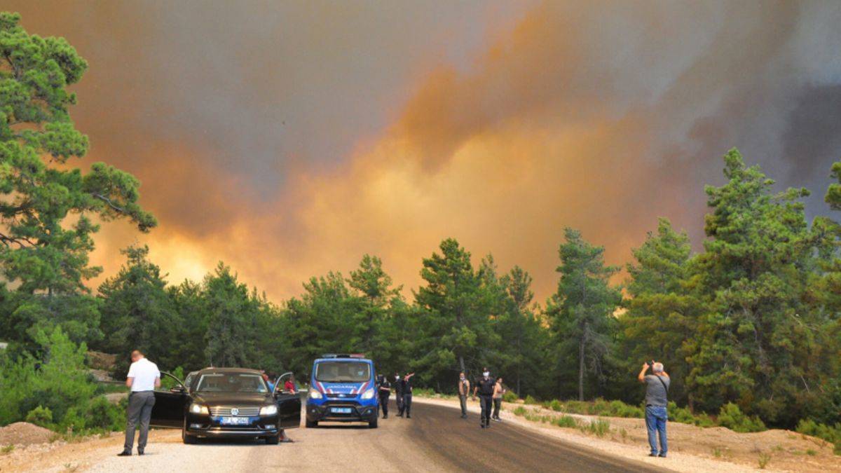 Yangın bölgesine 79 milyon liralık yardım