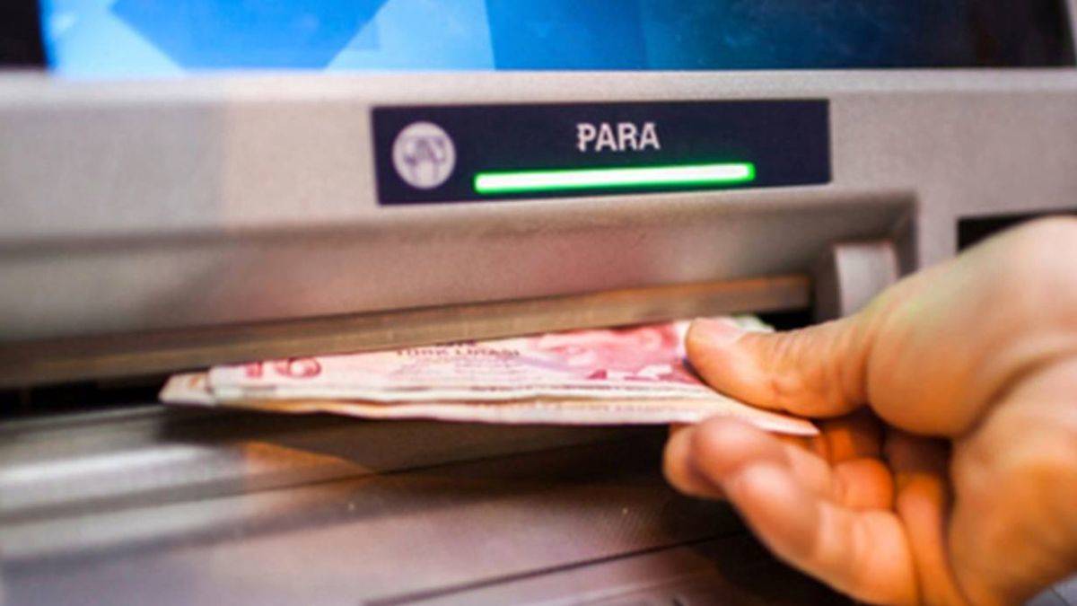 ATM'den EFT ücreti var mı? ATM'den EFT ücreti ne kadar?
