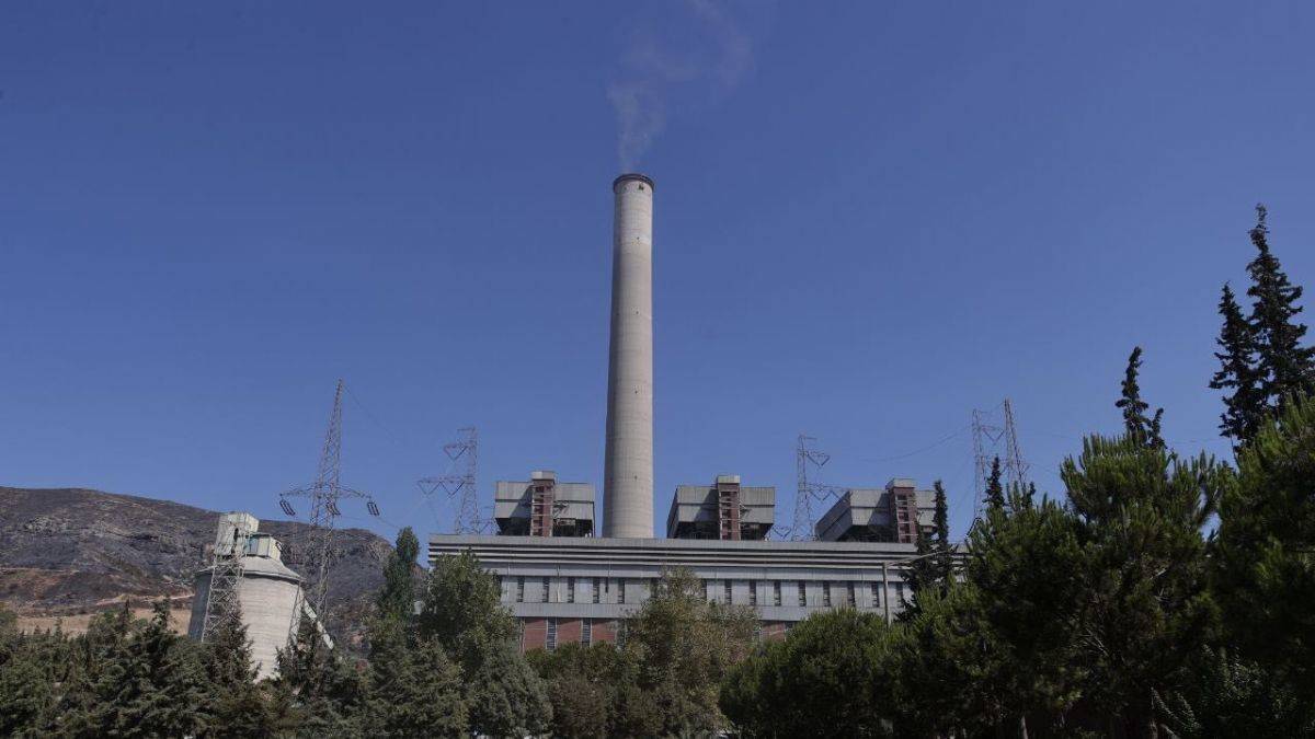 Kemerköy Termik Santrali'nde elektrik üretimine başlandı