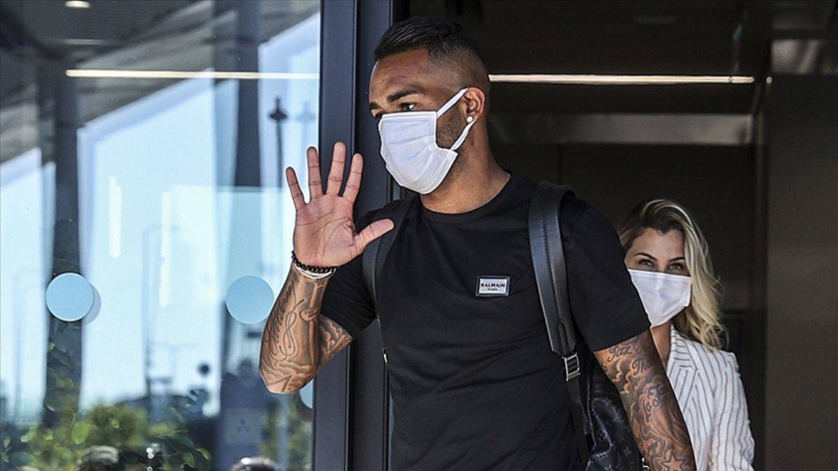 Alex Teixeira, Beşiktaş için İstanbul'da!