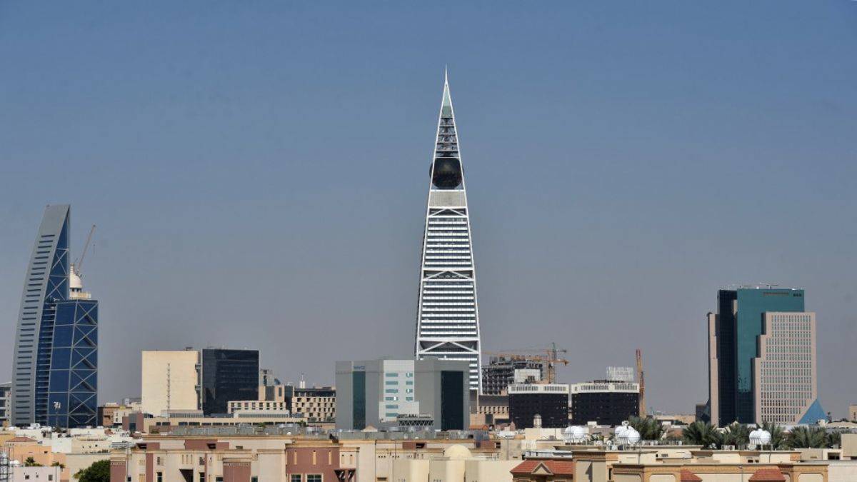 Suudi Arabistan'da yolsuzluk operasyonu: 207 gözaltı