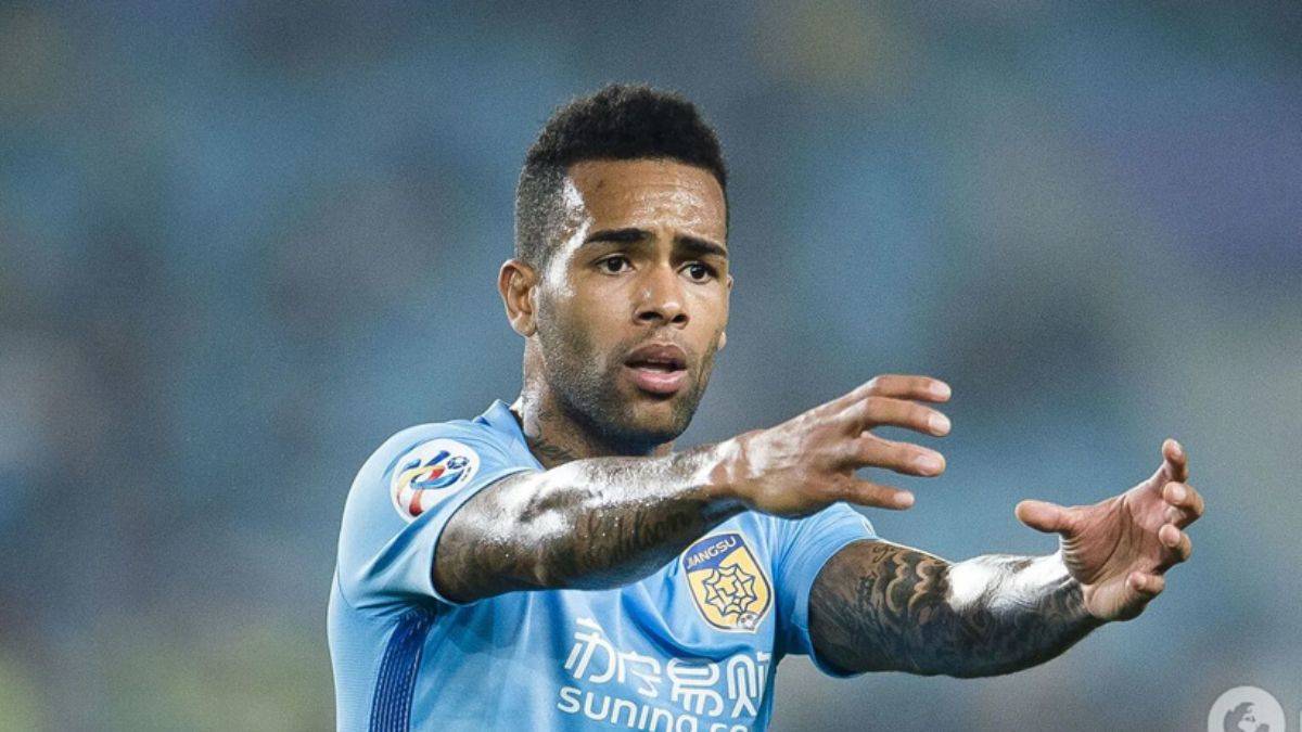 Brezilyalı futbolcu Alex Teixeira Beşiktaş’ta