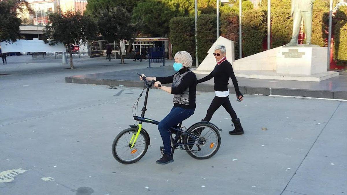 Bisiklet İnisiyatifi 7'den 77'ye Herkes İçin Bisiklet Eğitimi Sunuyor