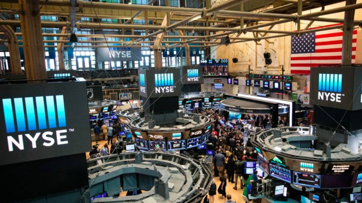 New York borsası yatay seyirle açıldı