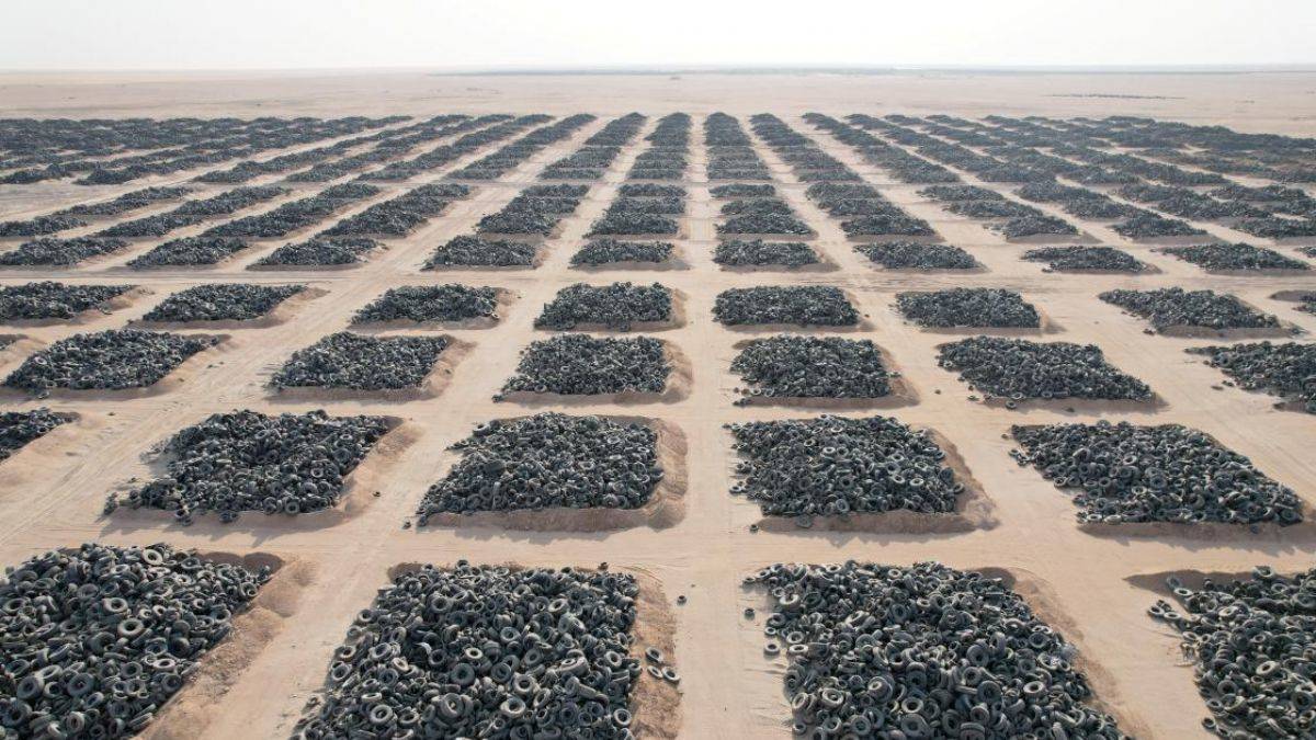 Dünyanın en büyük 'lastik mezarlığı': Kuveyt