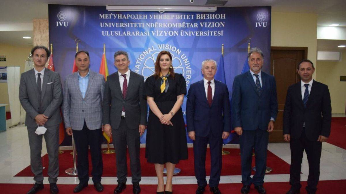 Uluslararası Vizyon Üniversitesi bir ilki gerçekleştirdi