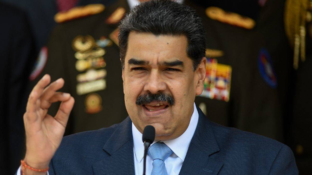 Venezuela hükümeti ile muhalefet arasındaki görüşmeler başladı