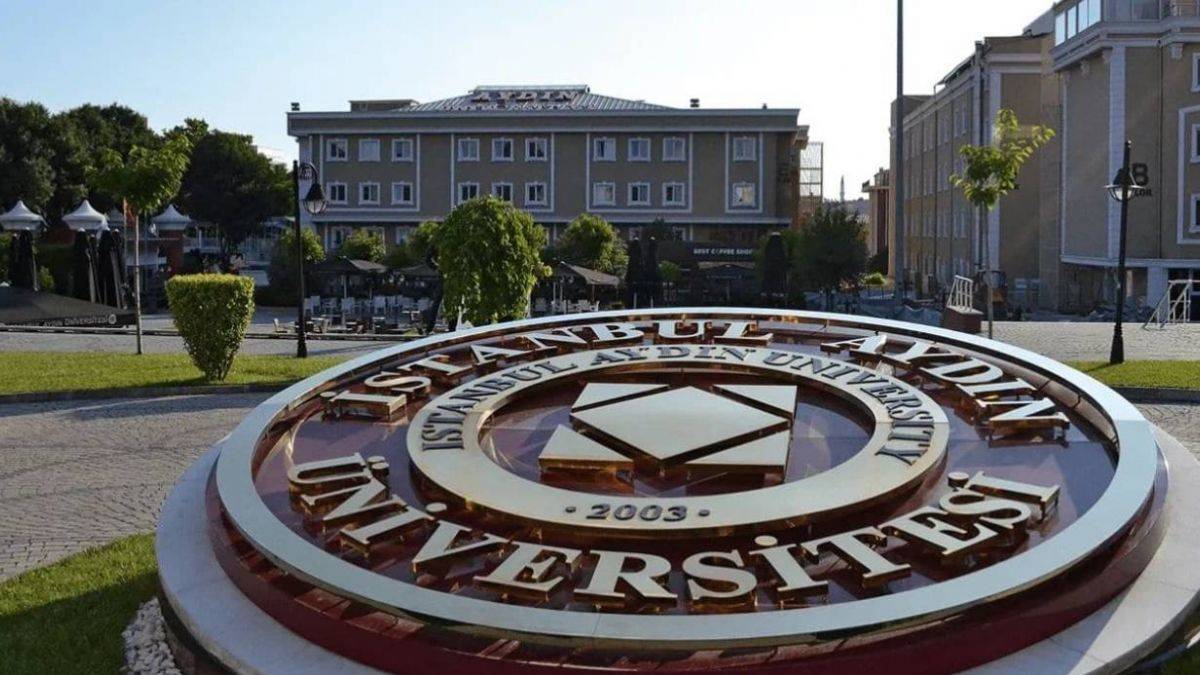 istanbul aydin universitesi ile aydinlik bir gelecege timeturk haber