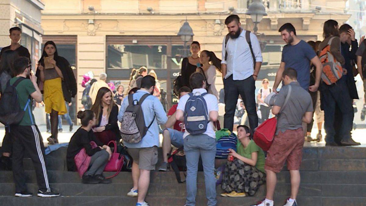 Sırp gençlerin yarısı ülkeyi terk etmek istiyor