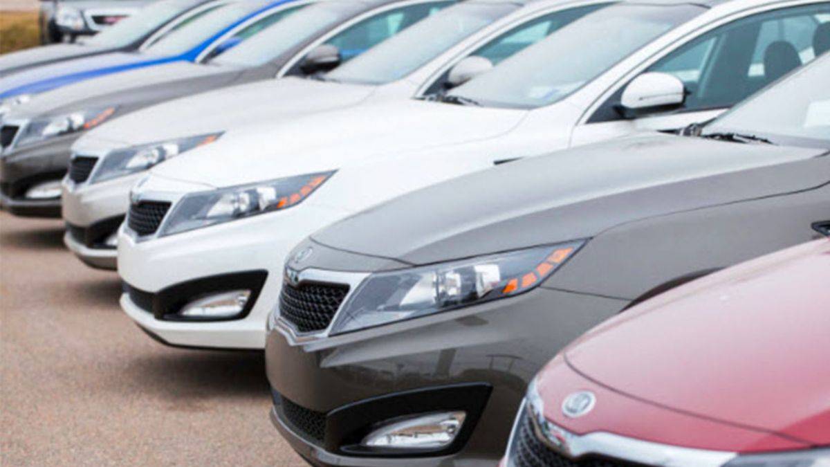 Gözler sıfır ve ikinci el otomobil fiyatlarına çevrildi