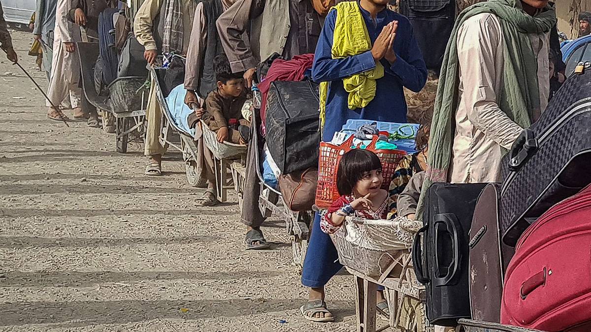 Afgan tercümanlar Türkiye'ye seslendi: Bizi yalnız bırakmayın