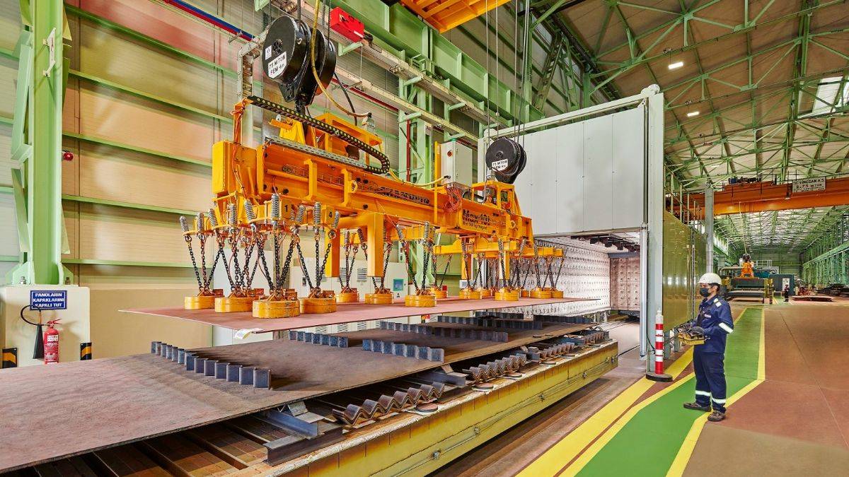 OYAK'tan zırh çeliği hamlesi