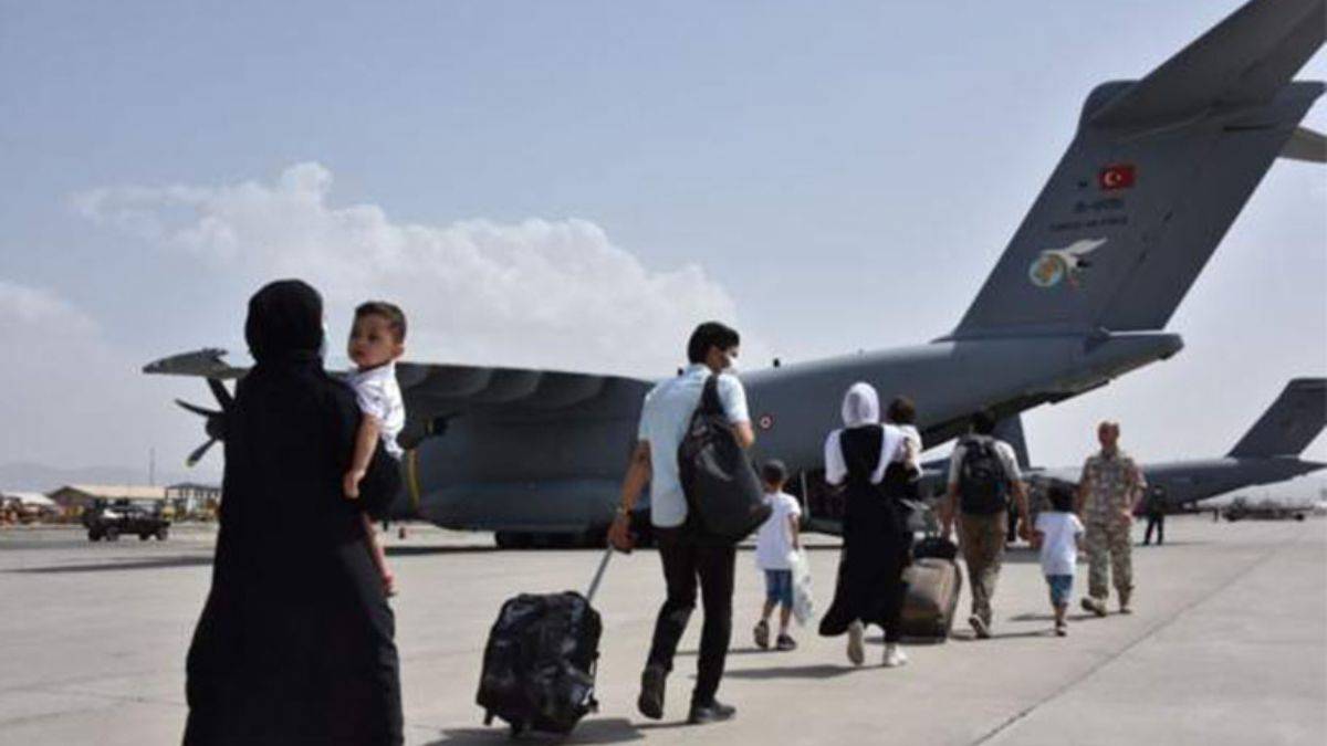 Afganistan’dan hangi ülke kaç kişiyi tahliye etti?