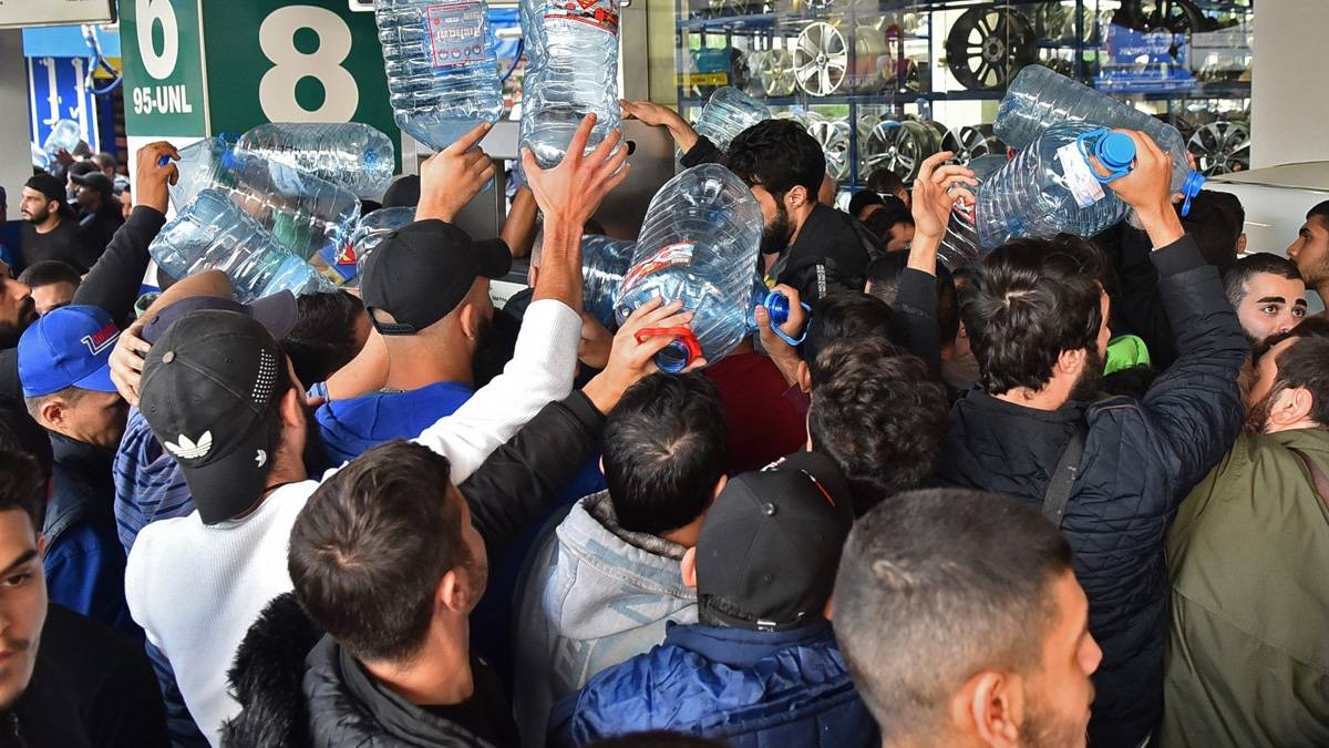 Lübnan'daki en büyük gaz şirketlerinden Coral tüm istasyonlarını kapattı