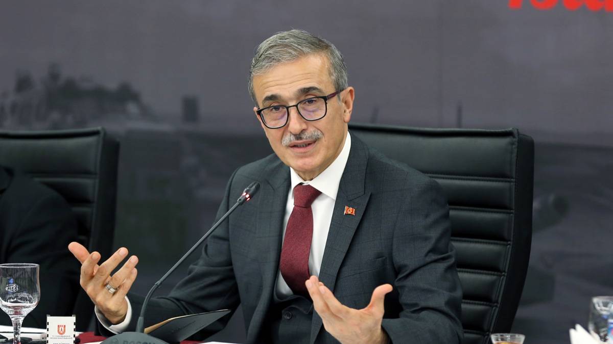 Savunma Sanayii Başkanı Demir'den ''IDEF'' açıklaması