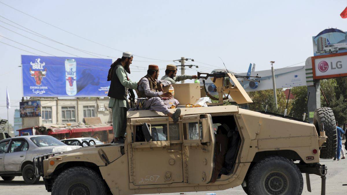 ABD’nin milyarlarca dolarlık askeri teçhizatı Taliban’ın eline geçti