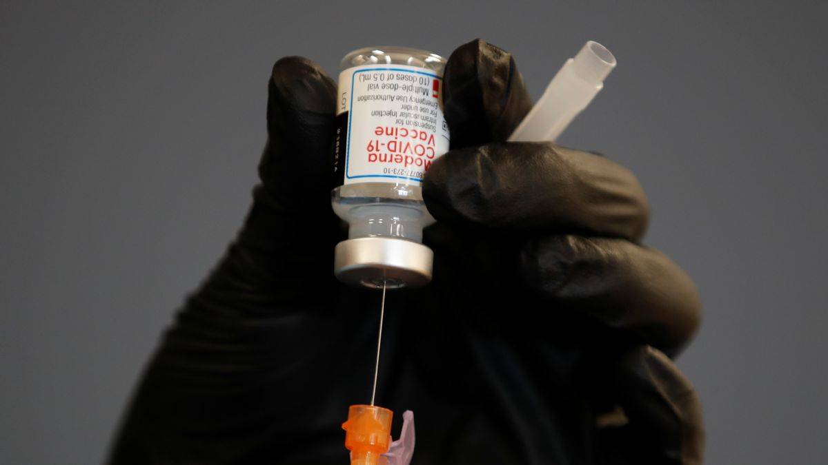 Moderna aşısında yüksek kalp kası iltihabı riski