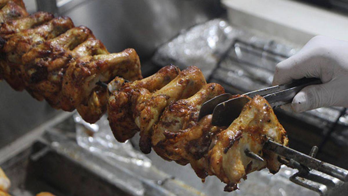 Ormanlara giriş yasağı tavuk/kanat fiyatlarını düşürdü