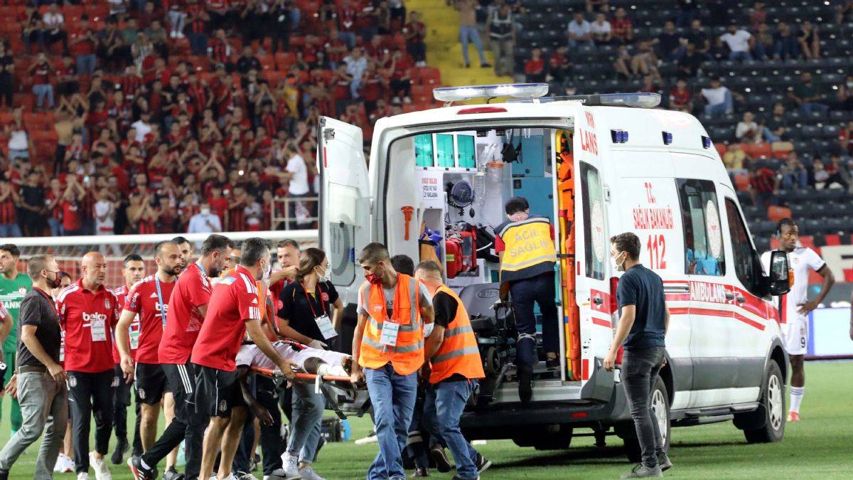 Fabrice N'Sakala hastaneye kaldırıldı