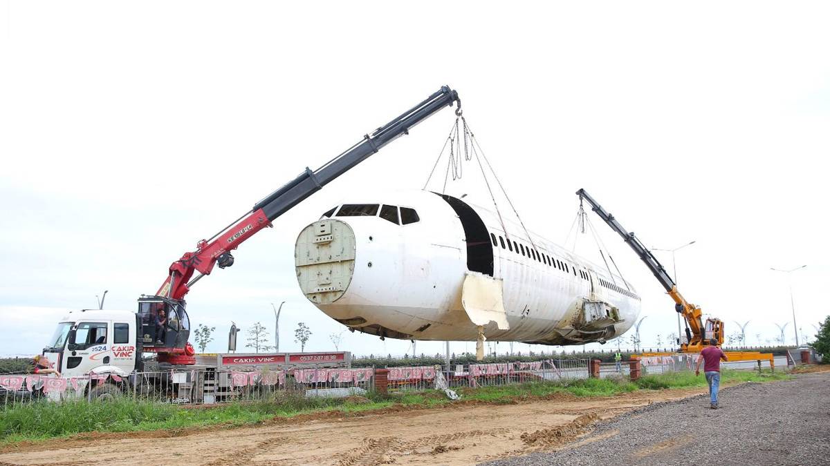 Trabzon'da pistten çıkan uçak pide salonu olacak