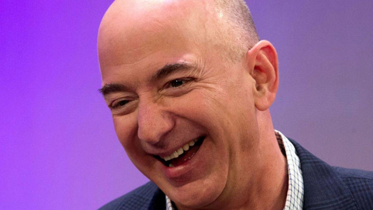 Ünlü milyarder Bezos'un garip sırrı!