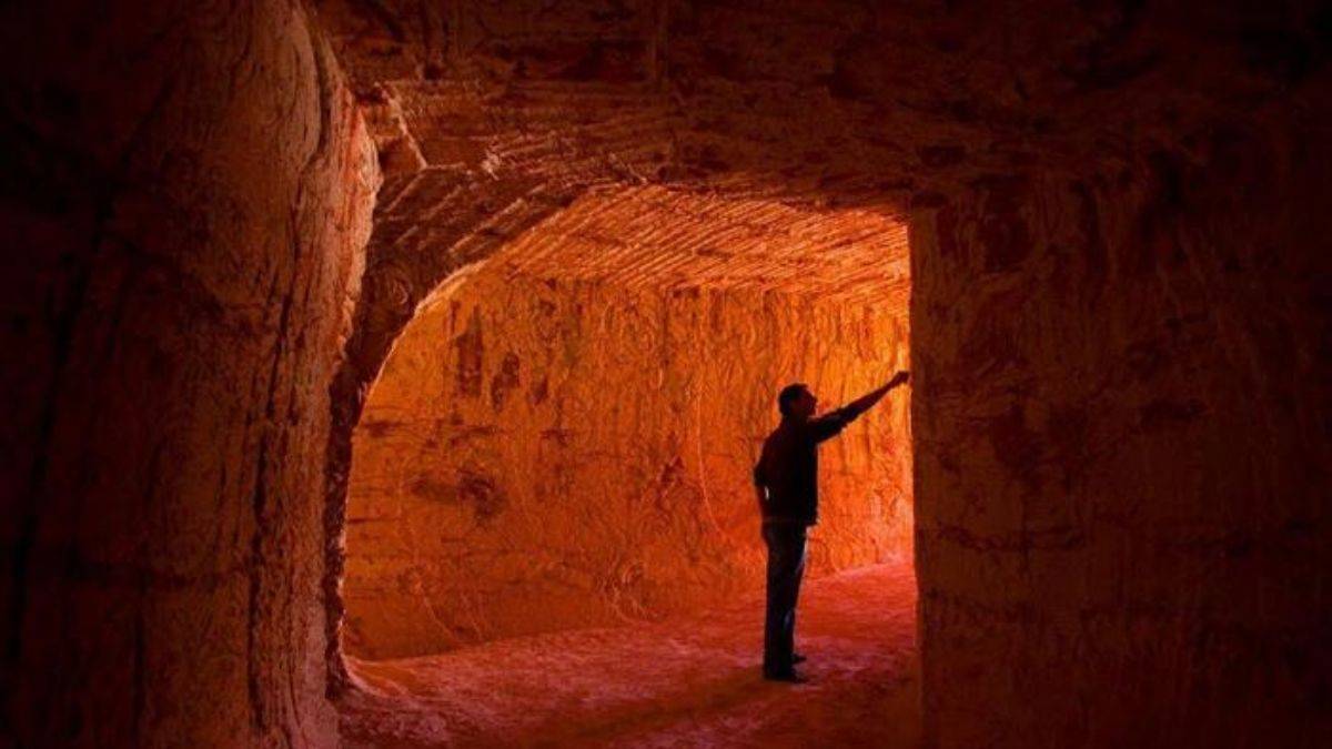 Yer altında binlerce kişinin yaşadığı kasaba: Coober Pedy