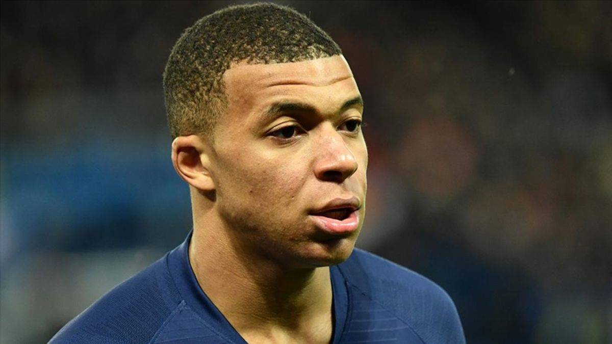 PSG, Real Madrid'in Mbappe için 160 milyon avroluk teklifini reddetti