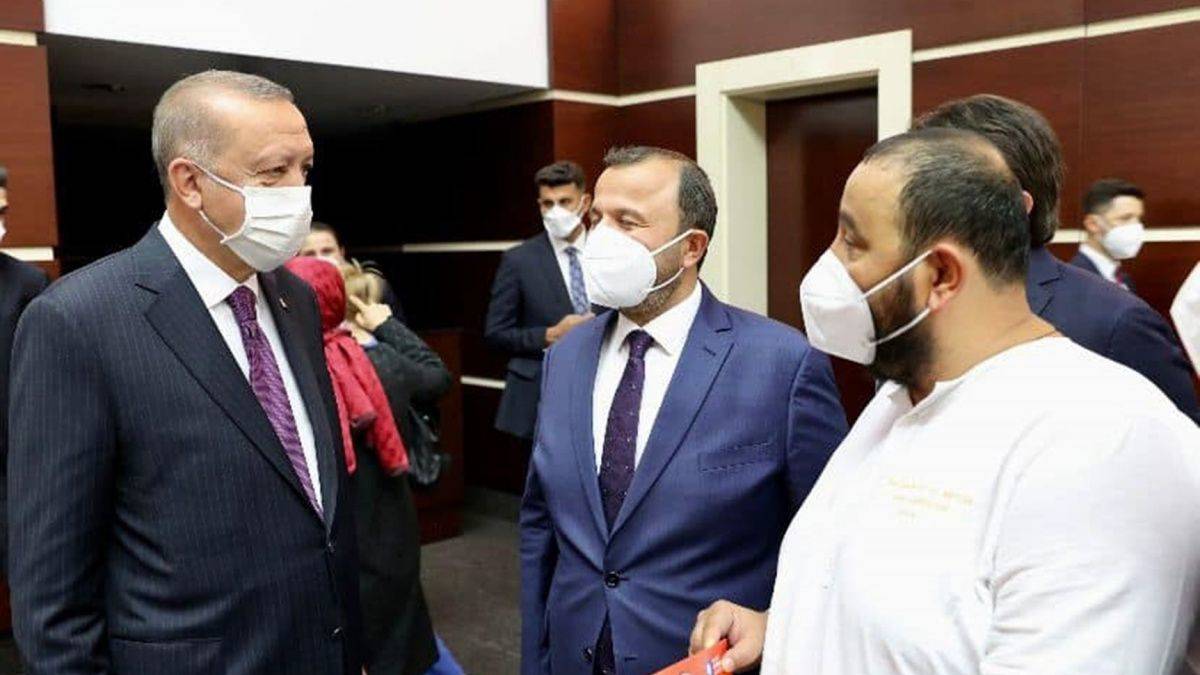 Cumhurbaşkanı Erdoğan'a Güreş Davetiyesi