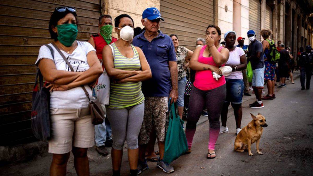 Küba'da vaka ve ölü sayısında artış sürüyor