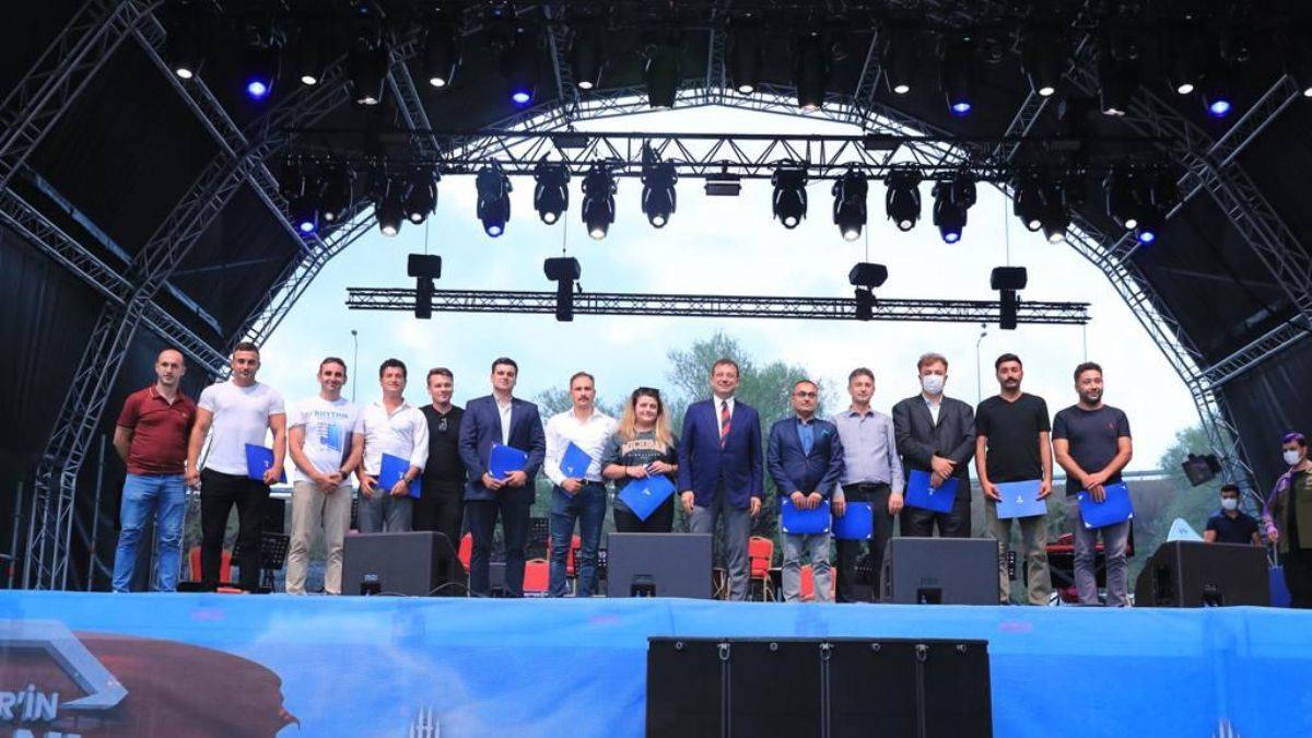 İmamoğlu, İBB'nin kahramanları ile piknik yaptı