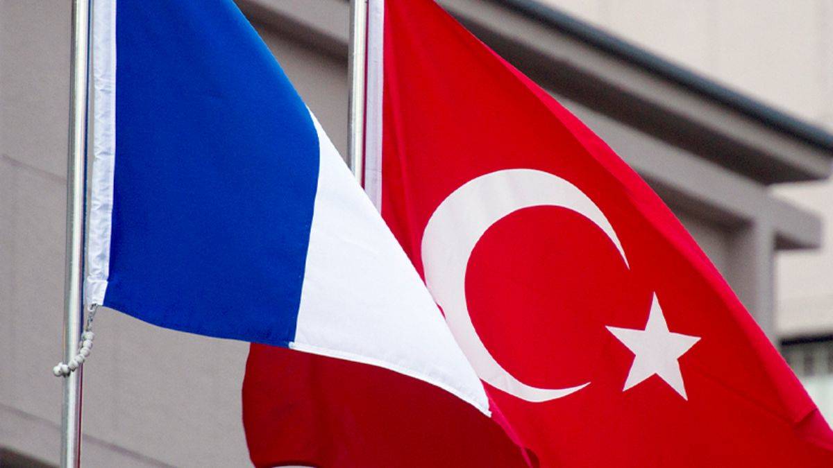 Fransa, Türkiye'yi yeniden kırmızı listeye aldı