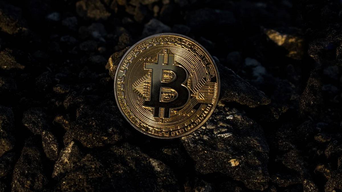 Resmi Gazete’de yayımlandı: Bir ülkeden daha kripto paraları tanıma kararı