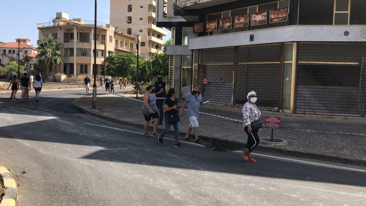 46 yıl sonra bir bölümü açılan Maraş'a ziyaretçi akını