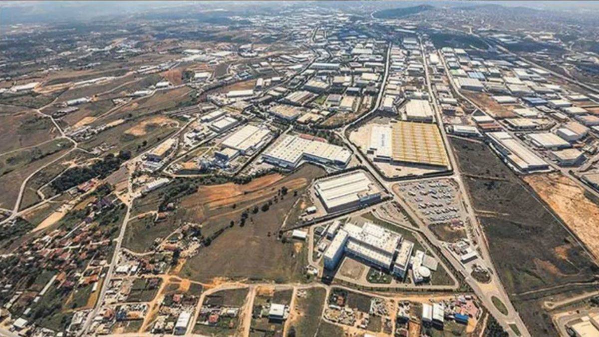 Bankacılar ellerindeki sanayi arsalarını kapış kapış satmış