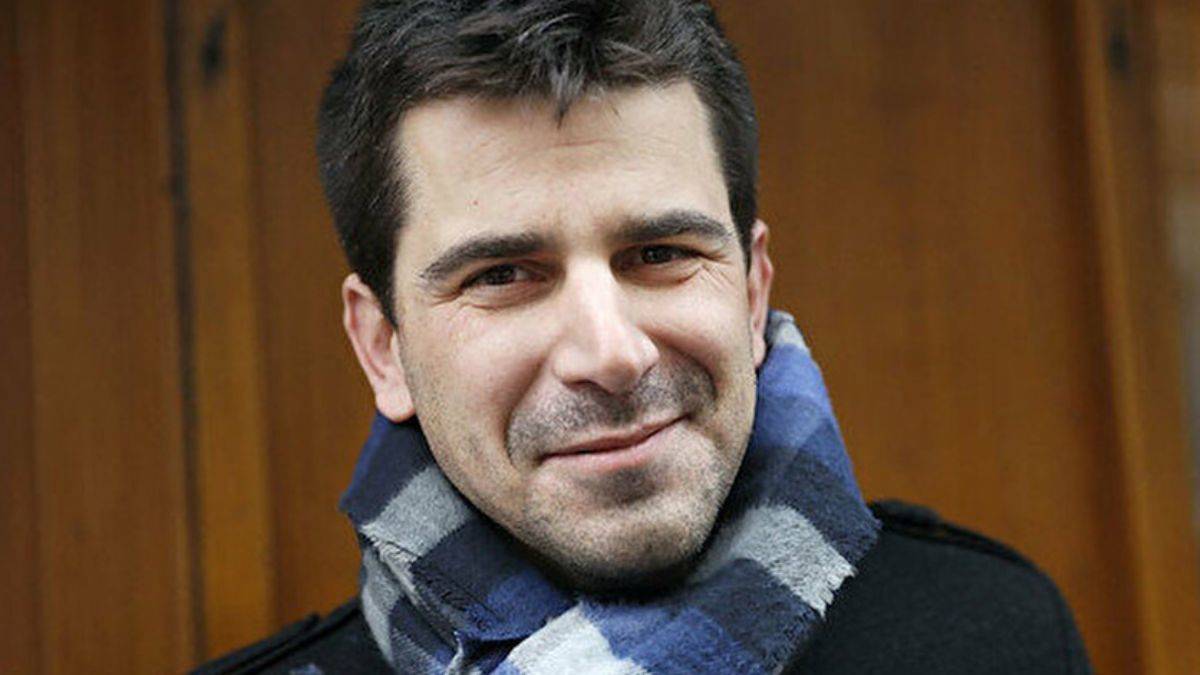 Fransa'da başörtülü kadını 'yarasaya' benzeten müdür görevinden alınacak