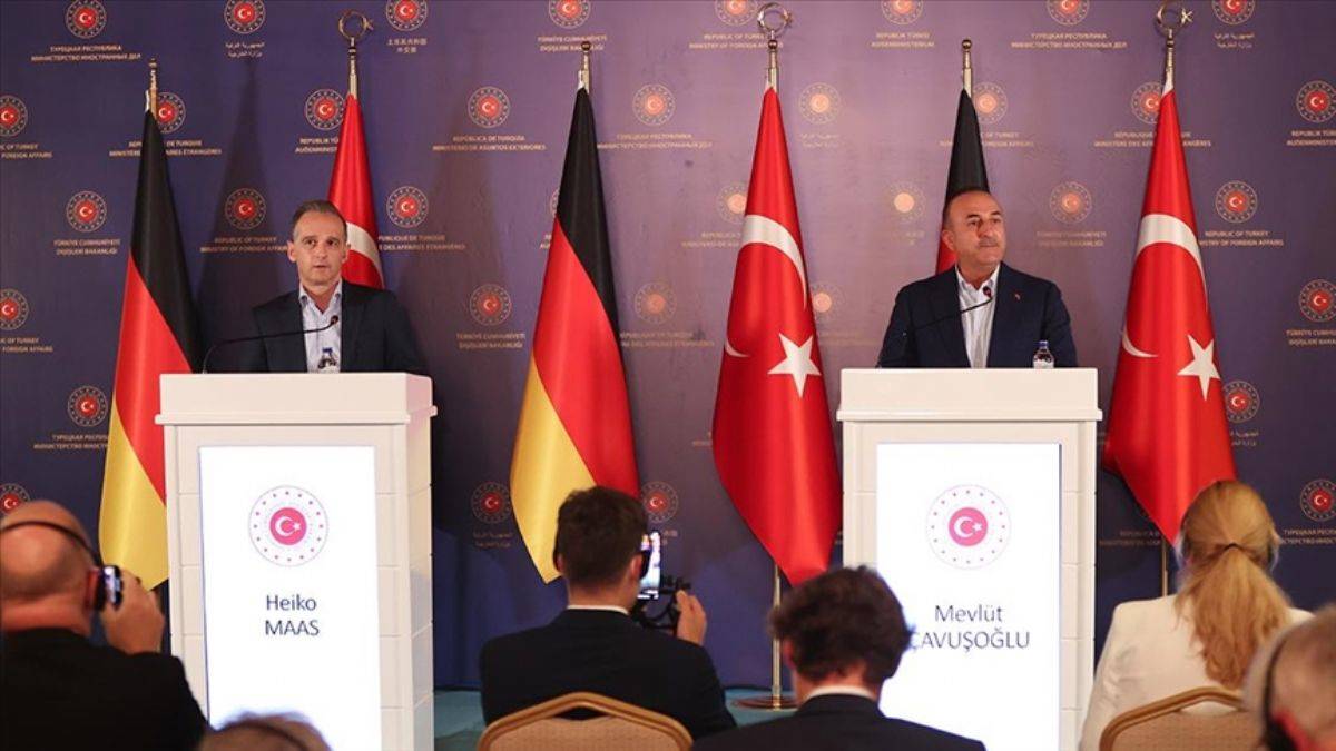 Bakan Çavuşoğlu'ndan 'mülteci göçü' açıklaması