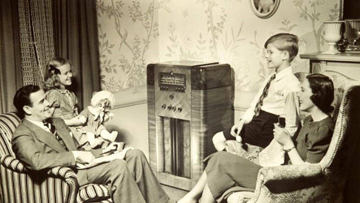 'Demokrat' dönemde kamu reklamları