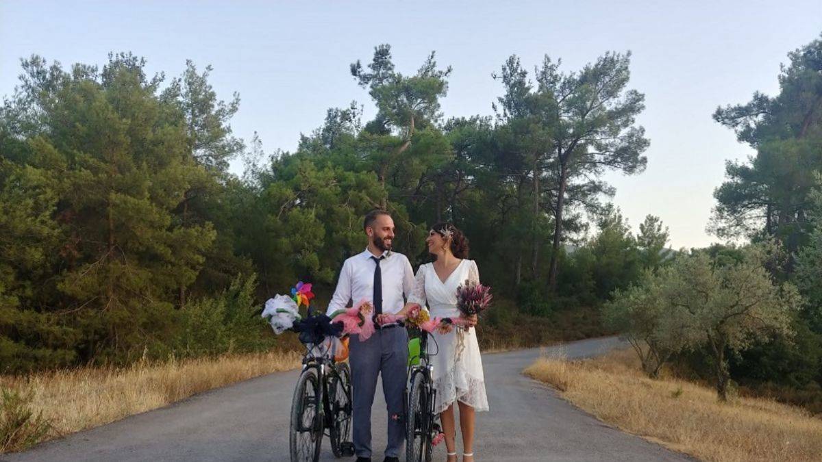 Gelin Ve Damat Düğüne Bisiklet İle Geldi