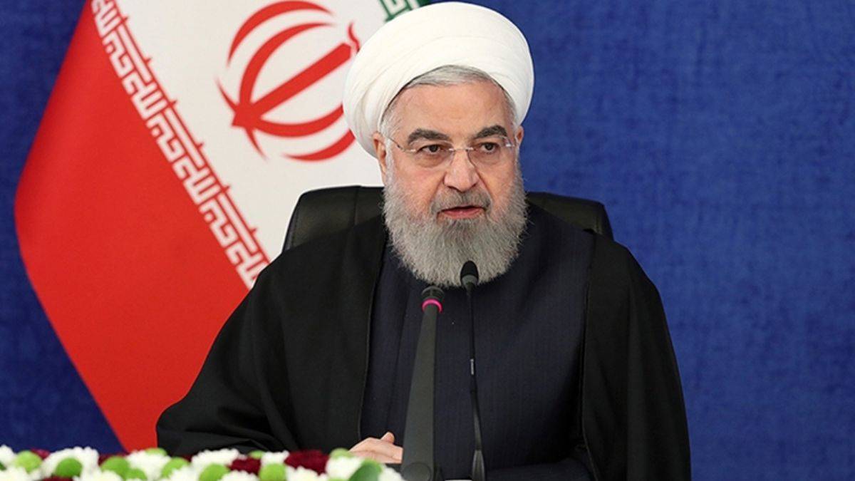 İran'da 'Ruhani'yi şikayet' mektubuna 500 binden fazla imza